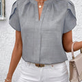 Heather | Blouse met Petal Mouwen en V-hals