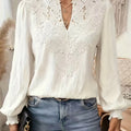 Delia | Geborduurde V-Hals Blouse