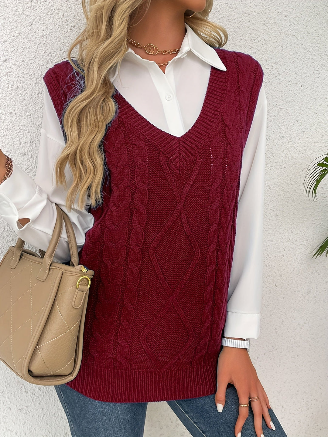 Cora | Gezellige Kabelgebreide V-Hals Sweater Vest