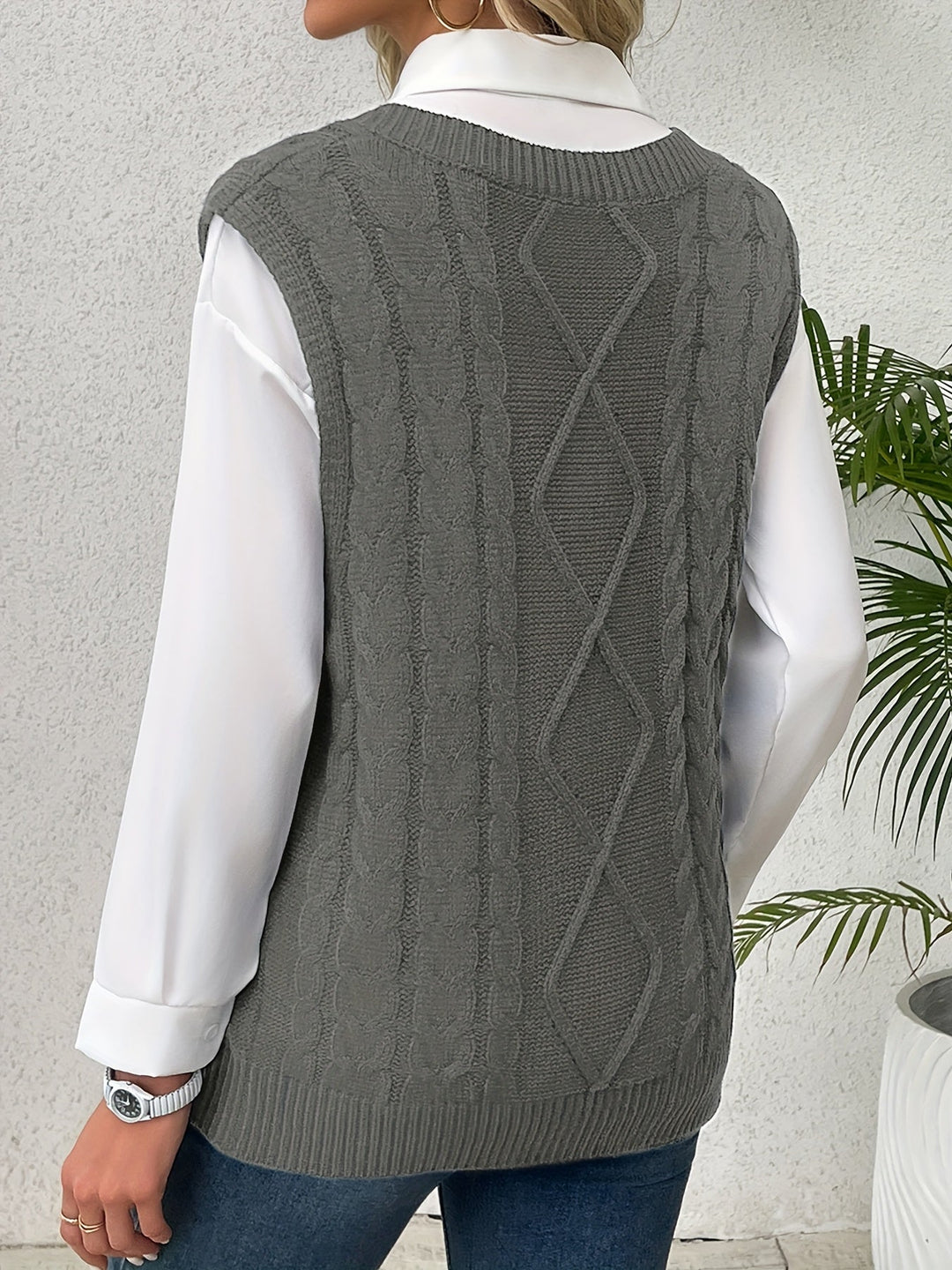 Cora | Gezellige Kabelgebreide V-Hals Sweater Vest