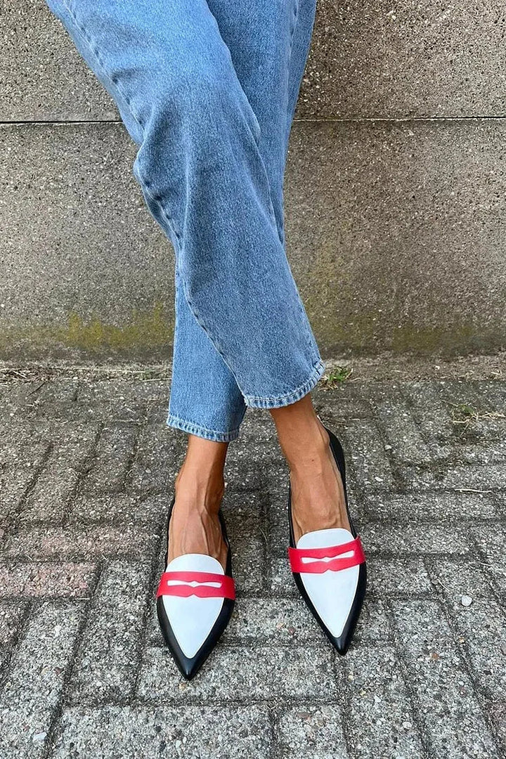 Morgan | Stijlvolle Twee Kleurige Puntige Slippers