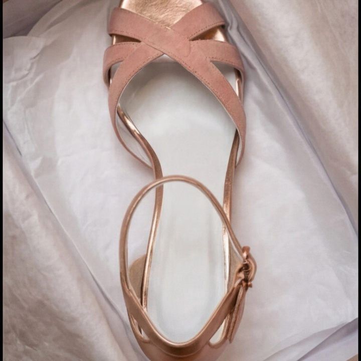 Danariah | Orthopedische Hollow Out Strap Hakken