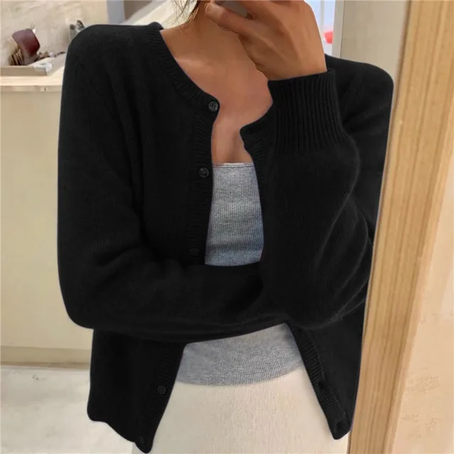 Delphina | Zachte Knop-Voorkant Cardigan