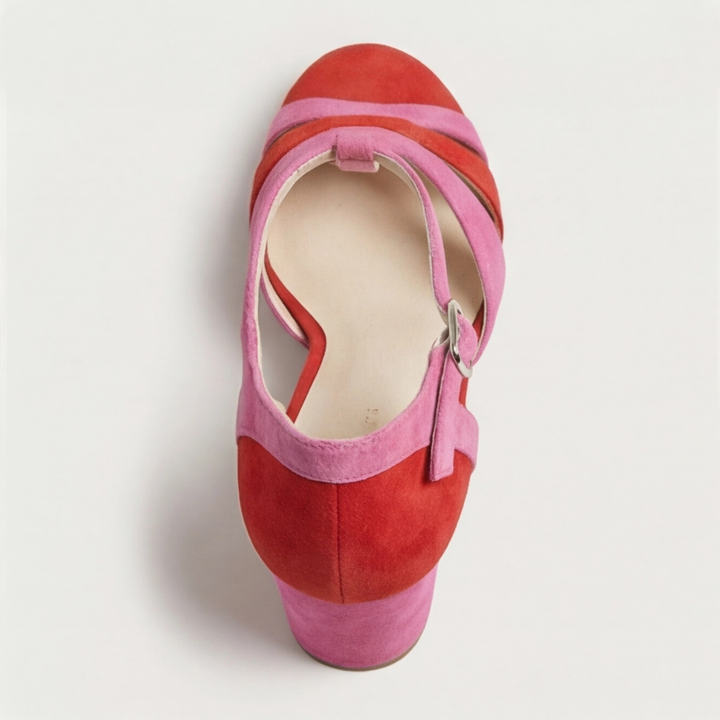 Joanna | Moderne Gesloten Teen T-Strap Hakken
