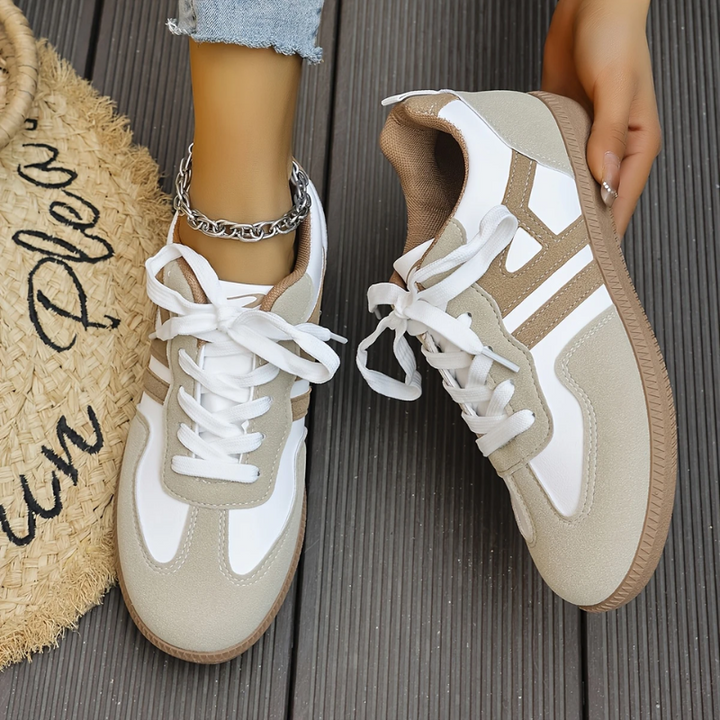 Crystal | Ondersteunende Sneakers met Brede Neus