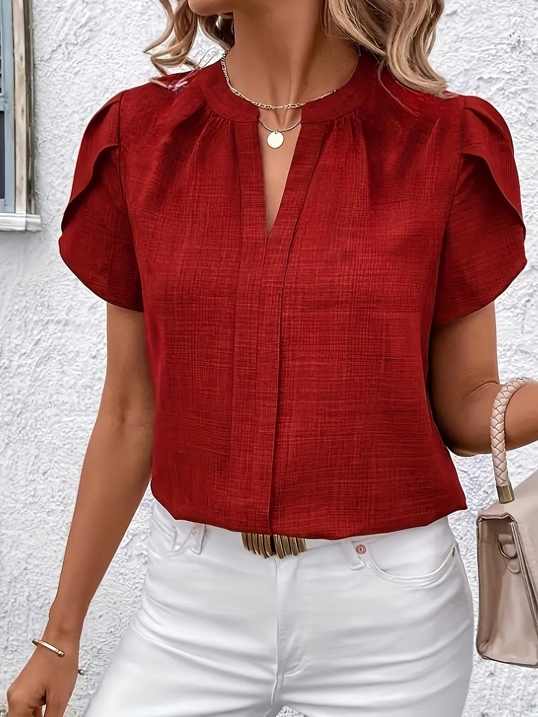Heather | Blouse met Petal Mouwen en V-hals
