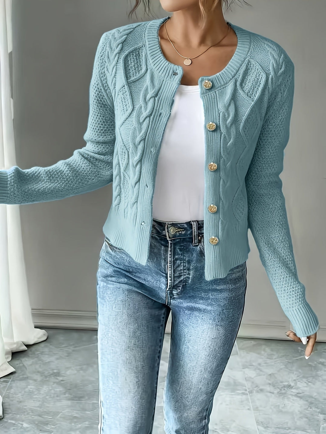 Eleanora | Kabelgebreide Knopen-Voorkant Cardigan