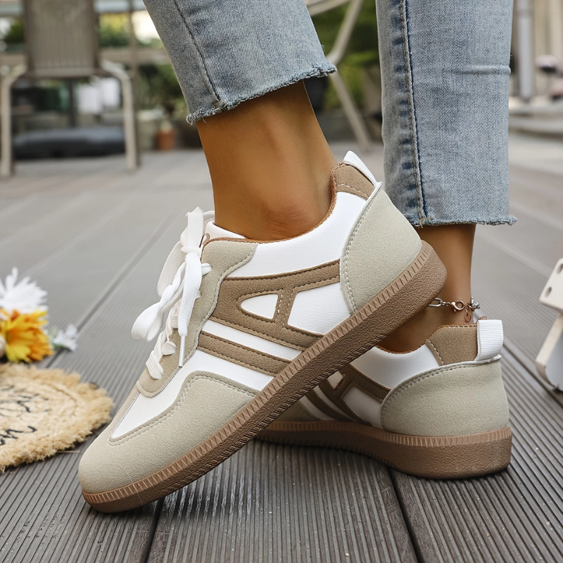 Crystal | Ondersteunende Sneakers met Brede Neus