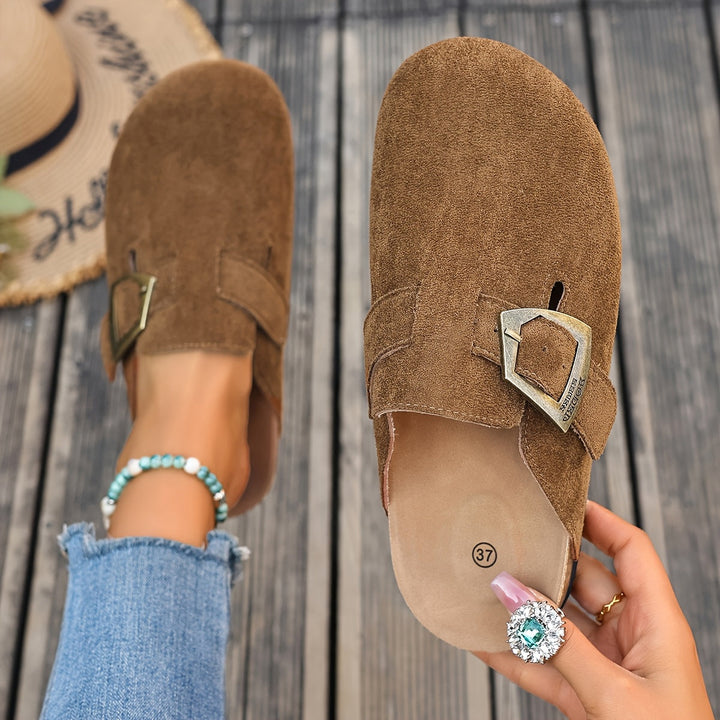 Winona | Slip-On Mules met Gespdetails