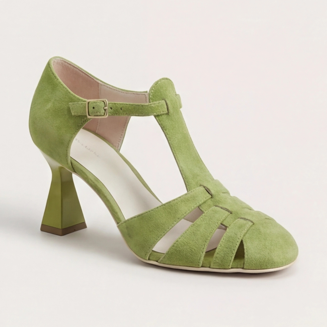 Rebecca | Klassieke Gesloten Teen Strap Hakken