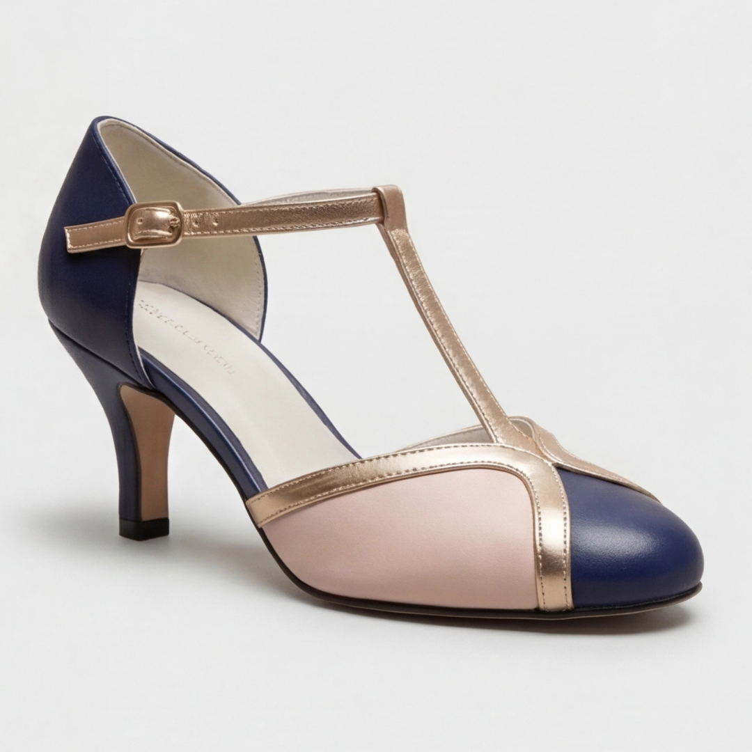 Veronica | Klassieke T-Strap Gesloten Neus Hakken