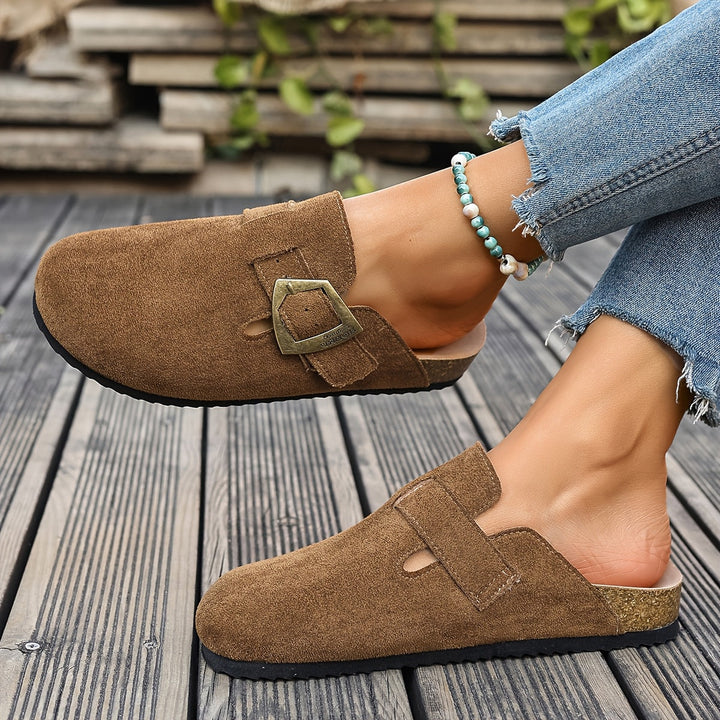 Winona | Slip-On Mules met Gespdetails