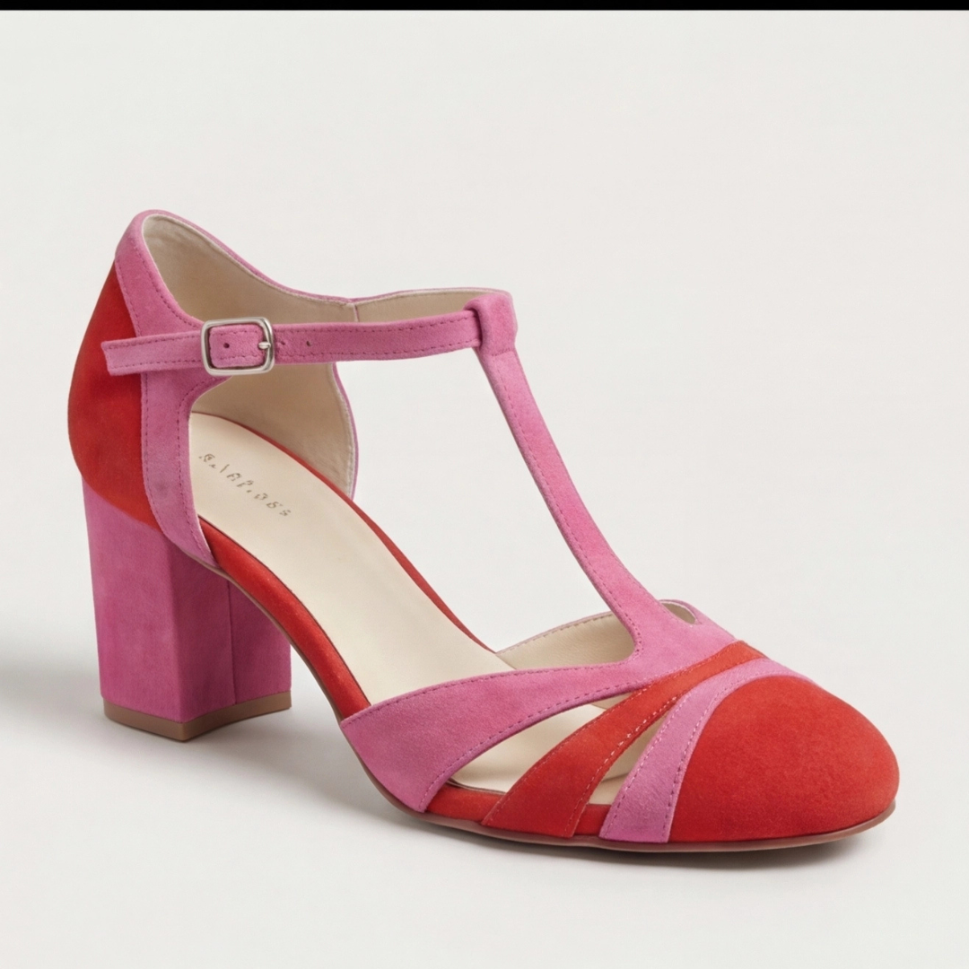 Joanna | Moderne Gesloten Teen T-Strap Hakken