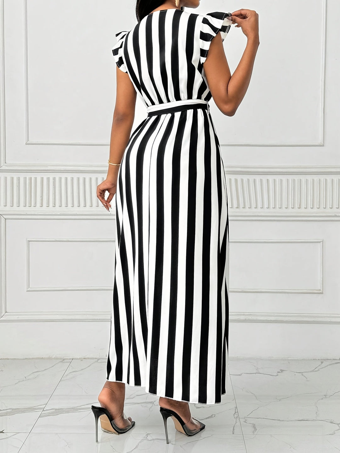 Cordelia | Ruffle-Sleeve Wrap Maxi Jurk