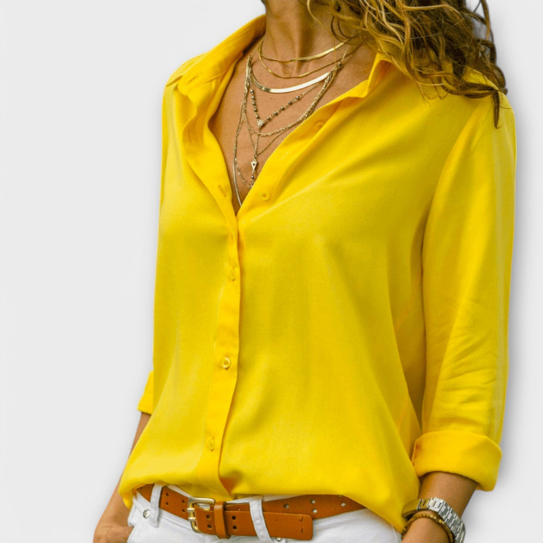 Isla | Verfijnde Knop-Up Blouse
