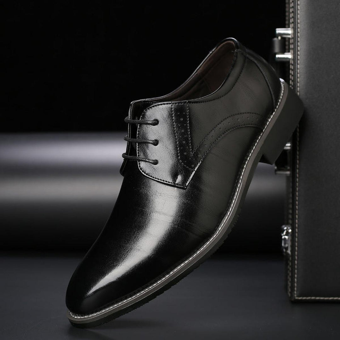 Julius | Tijdloze Formele Veterschoenen
