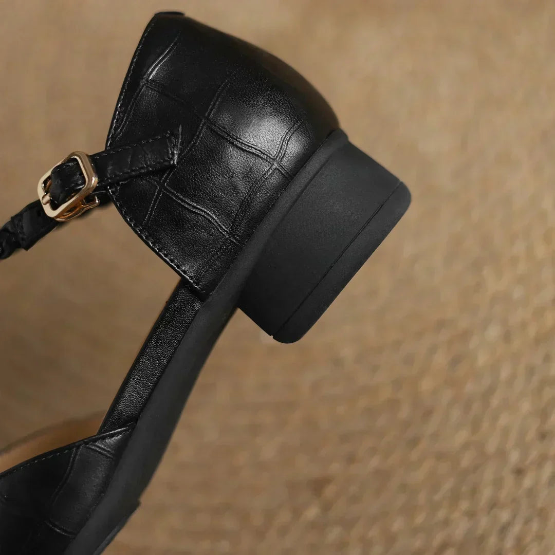 Danielle | Classic Strap Schoenen