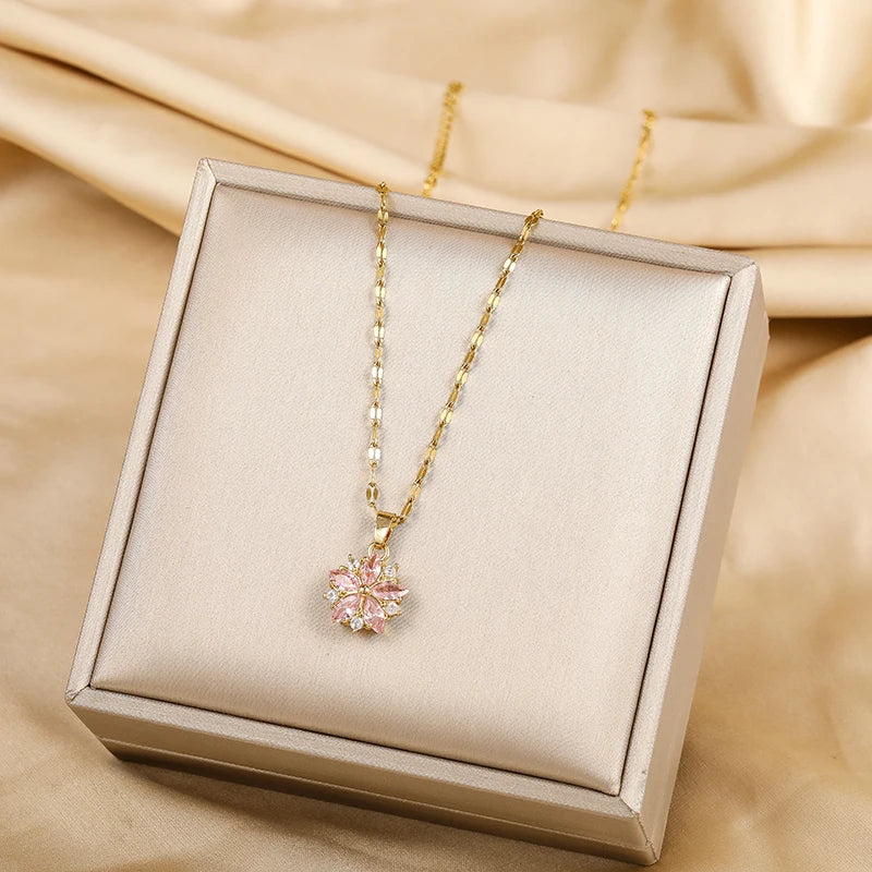 Sandra | Elegante Sakura Rozen Ketting