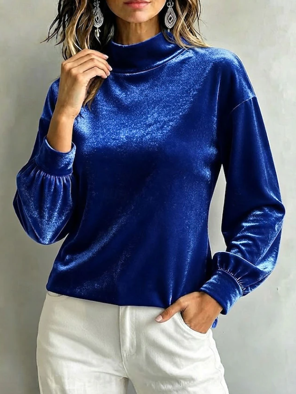 Victoria | Fluwelen Blouse met Hoge Hals