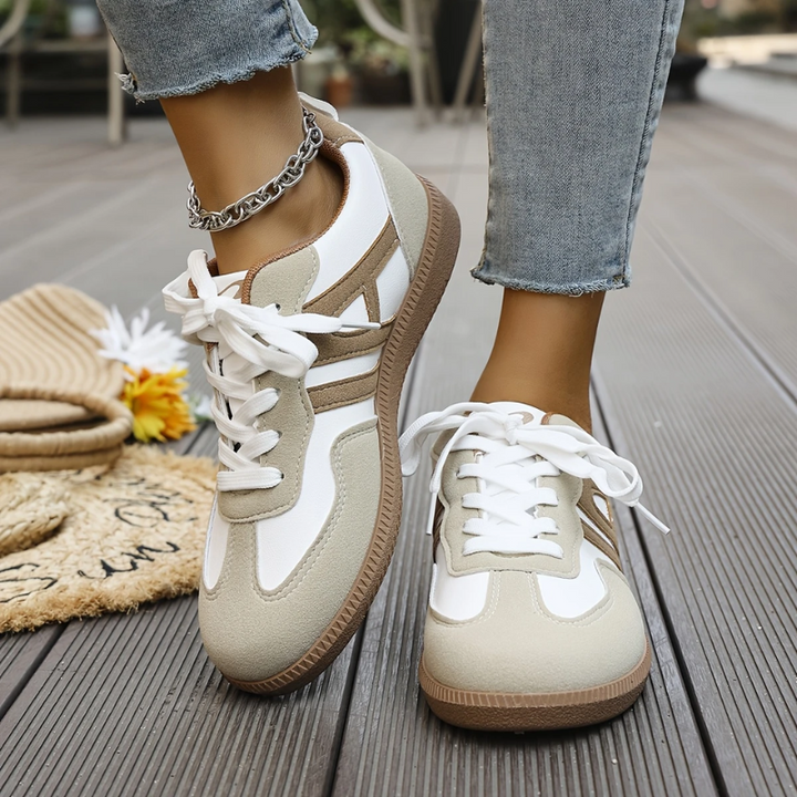 Crystal | Ondersteunende Sneakers met Brede Neus