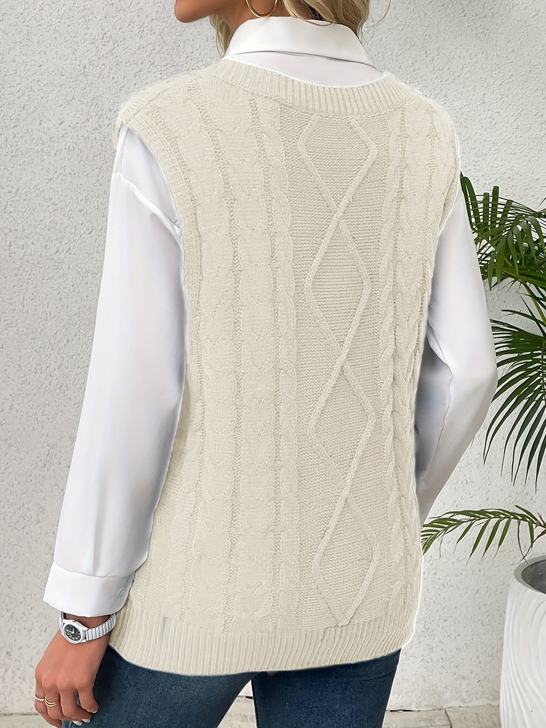 Cora | Gezellige Kabelgebreide V-Hals Sweater Vest