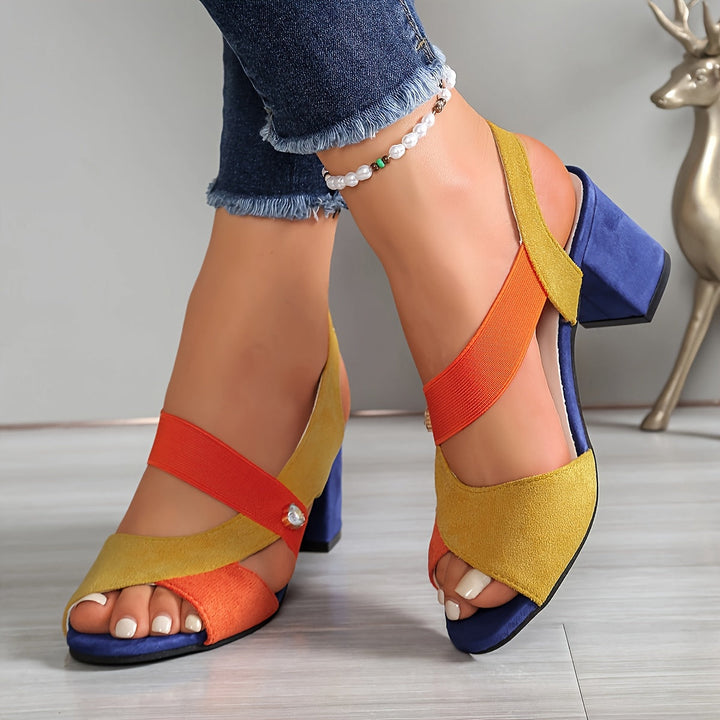 Elara | Klassieke Cross Strap Comfort Hakken