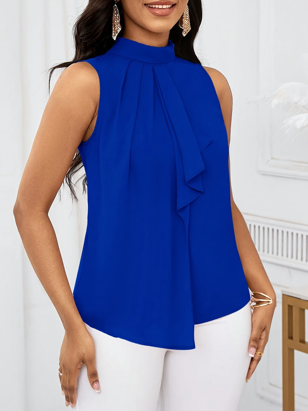 Annabel | Mouwloze Top met Strikhals