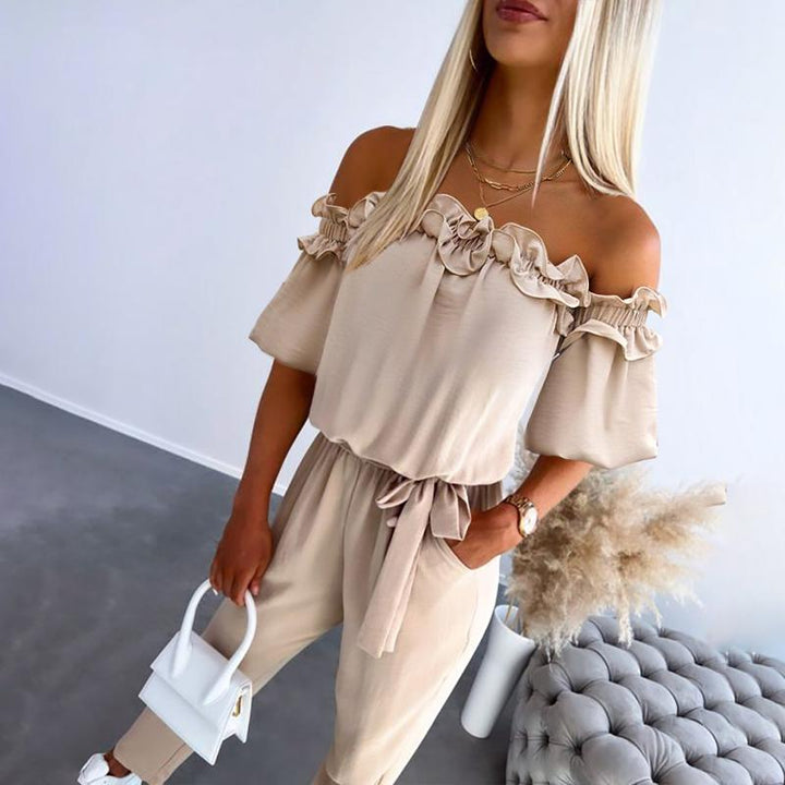 Carmella | Stijlvolle Off Shoulder Taille-Tie Jumpsuit
