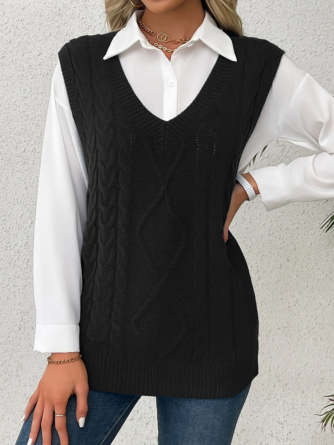 Cora | Gezellige Kabelgebreide V-Hals Sweater Vest