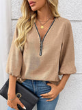 Claudia | Blouse met Rits en V-Hals