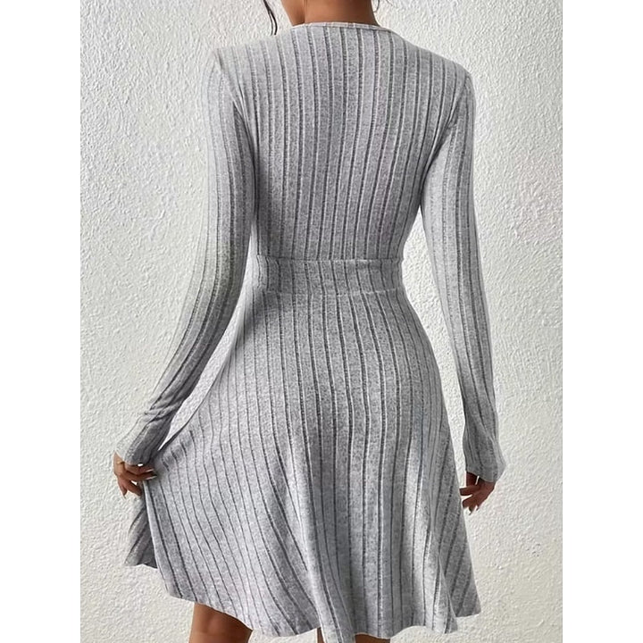Yvonne | Wrap-Neck A-Lijn Jurk