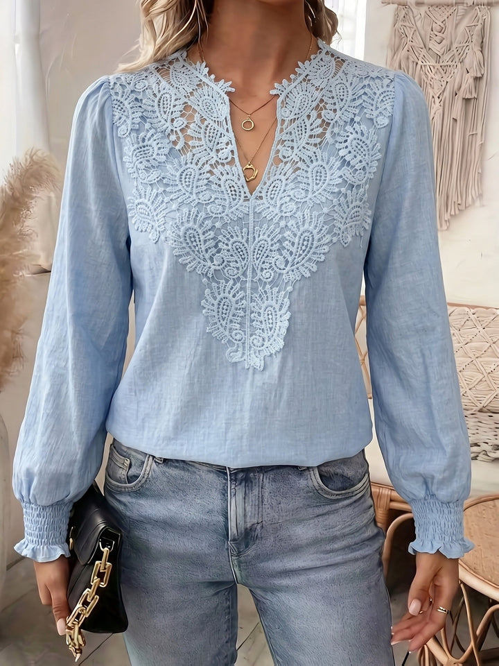 Delia | Geborduurde V-Hals Blouse