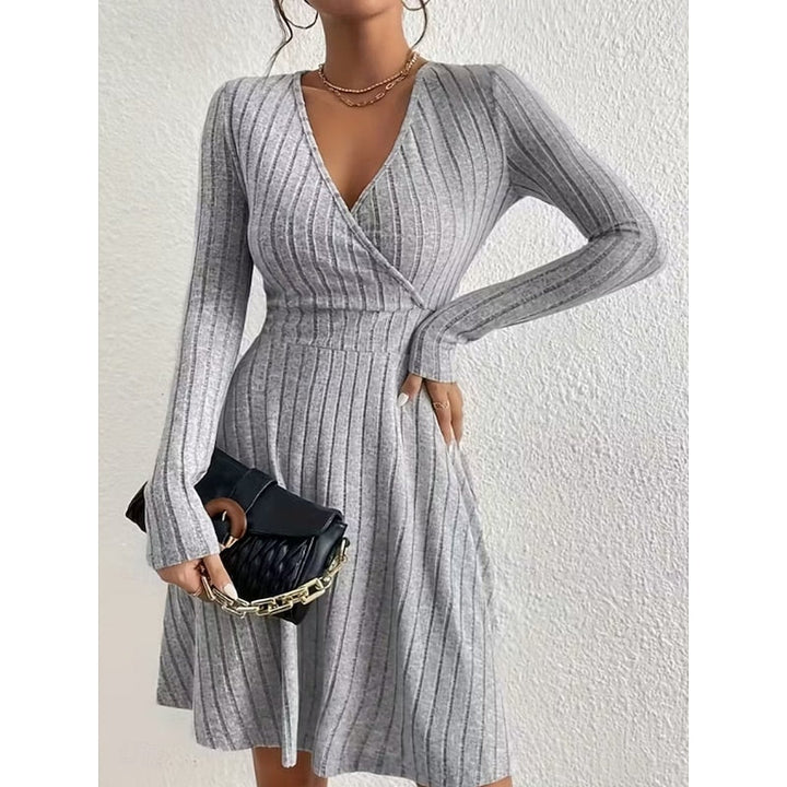 Yvonne | Wrap-Neck A-Lijn Jurk