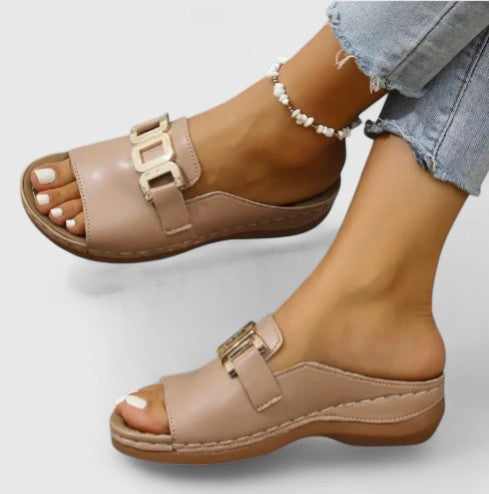 Sienna | Comfortabele Orthopedische Gespsandaal