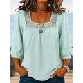 Fern | Blouse met Kantafwerking en Vierkante Hals