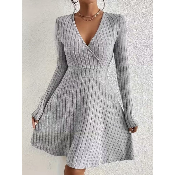 Yvonne | Wrap-Neck A-Lijn Jurk